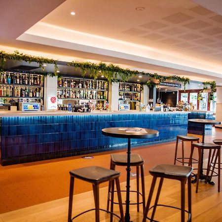 Bankstown Hotel Luaran gambar