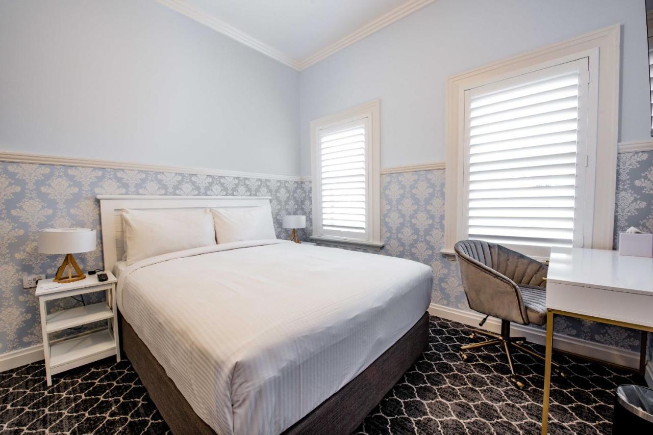 Bankstown Hotel Luaran gambar